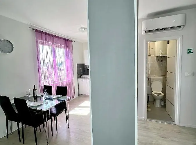 Luna Modern Sea View Apartament Split