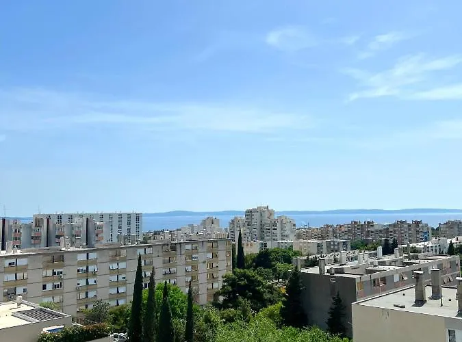 Daire Luna Modern Sea View